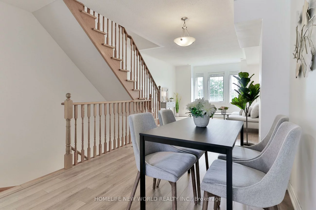 10004, McCowan, Berczy, Markham
