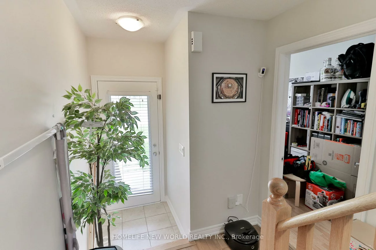 10004, McCowan, Berczy, Markham