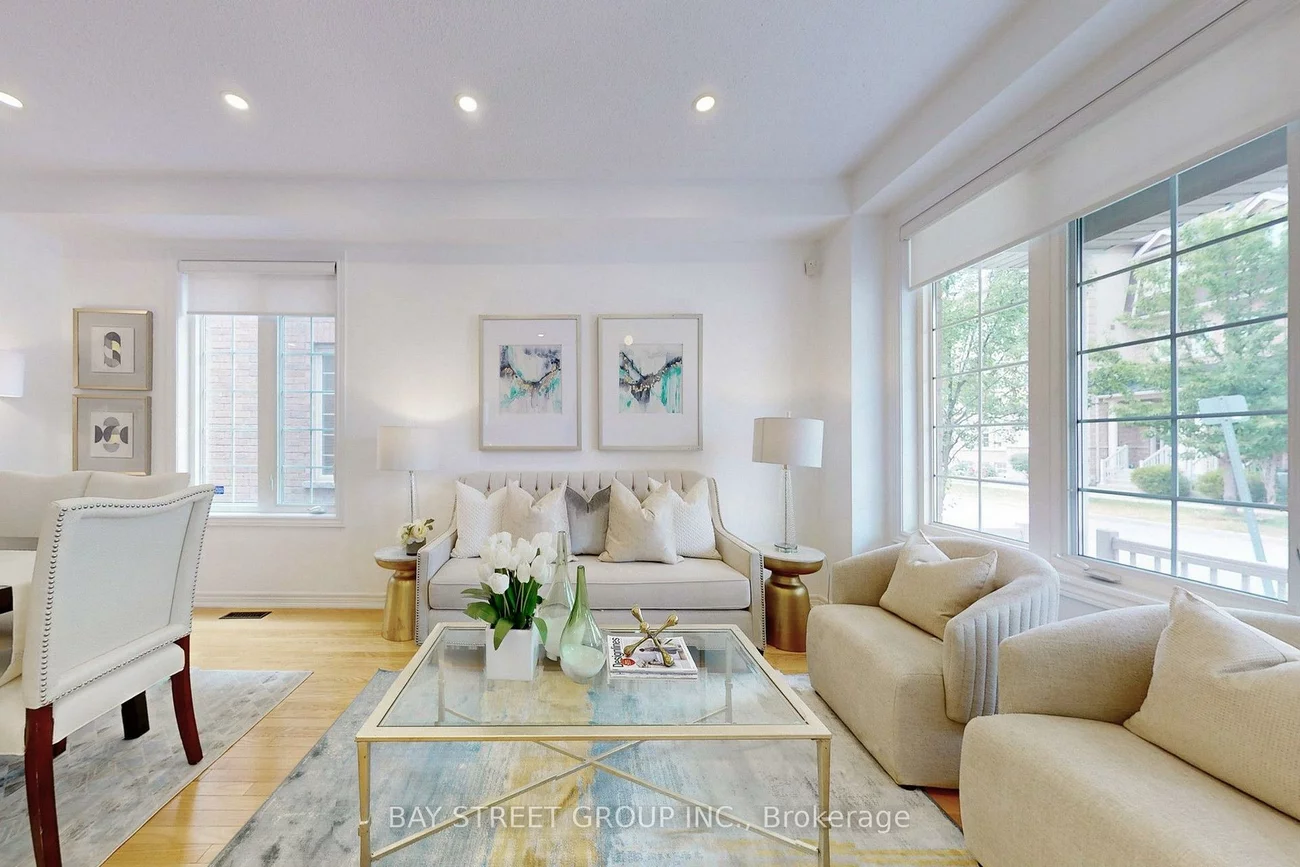 7, Tufo, Victoria Square, Markham