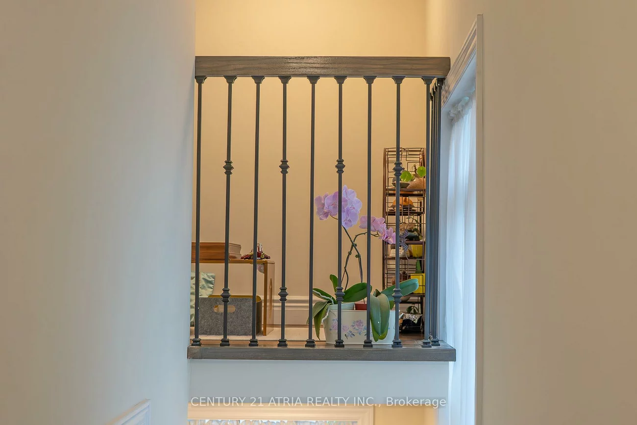 10951, Woodbine, Victoria Square, Markham