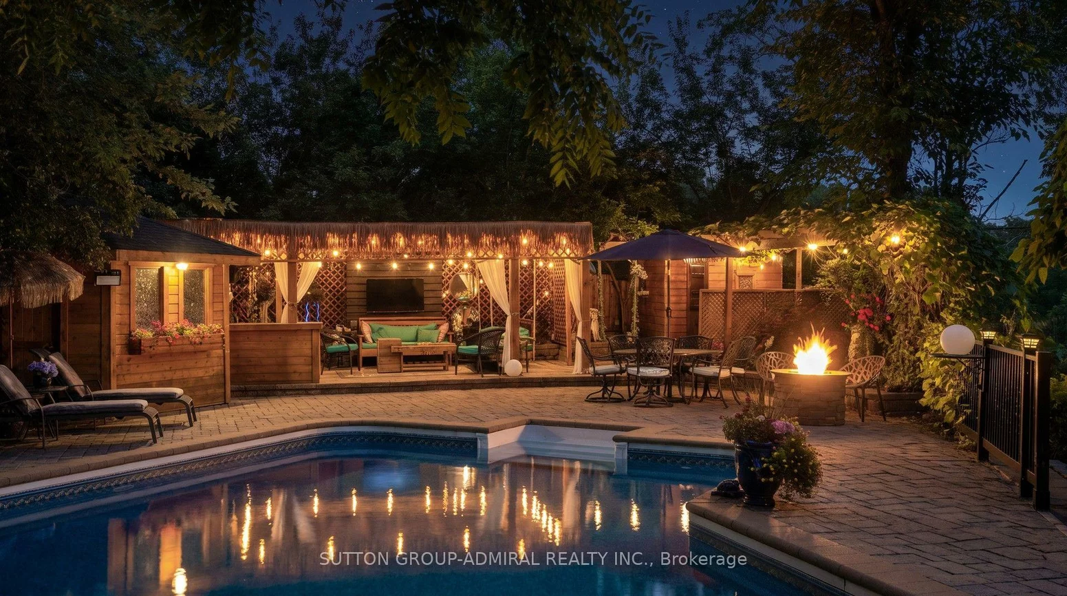 12, Saunders, Aileen-Willowbrook, Markham