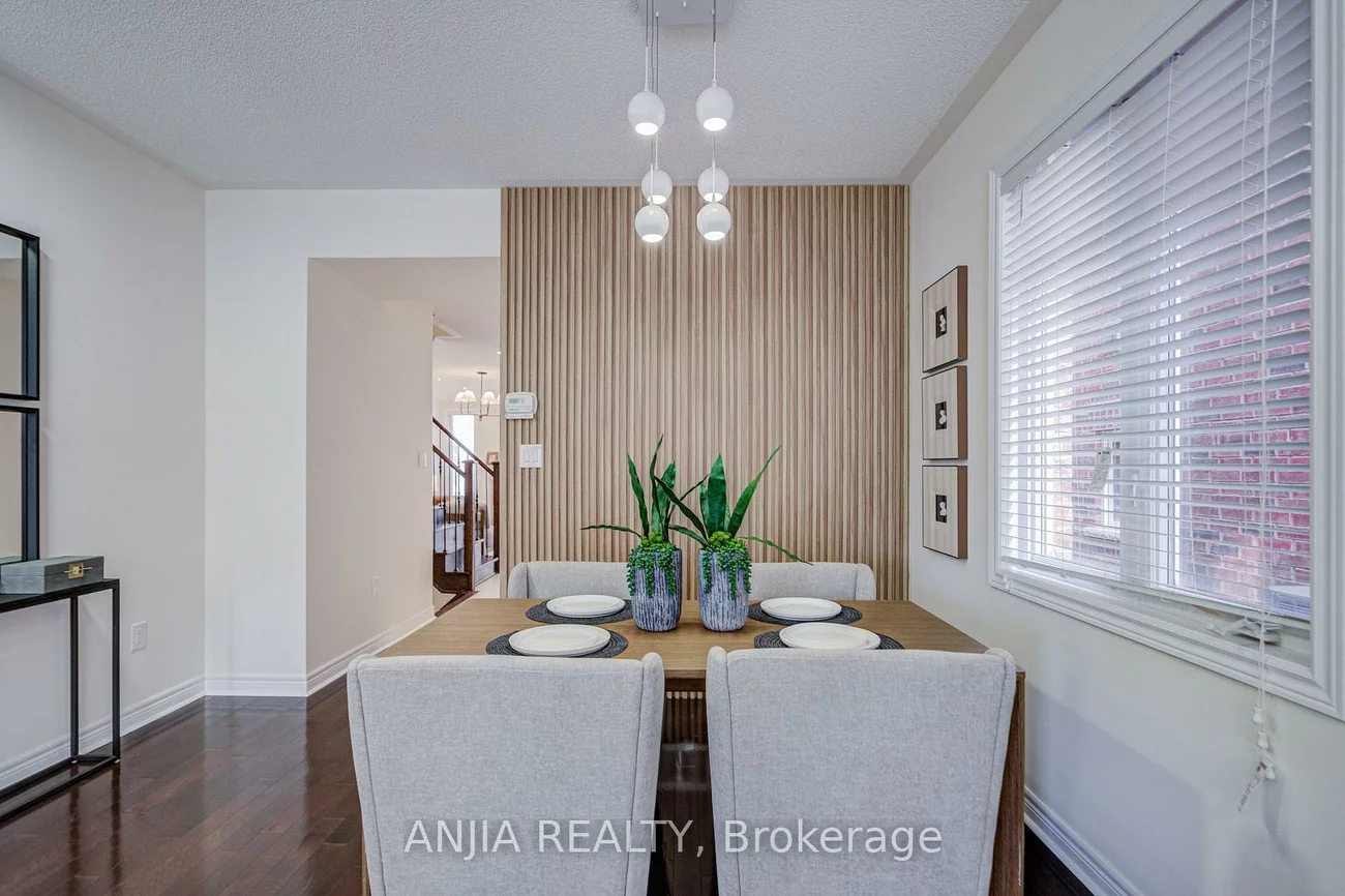205, Harbord, Berczy, Markham