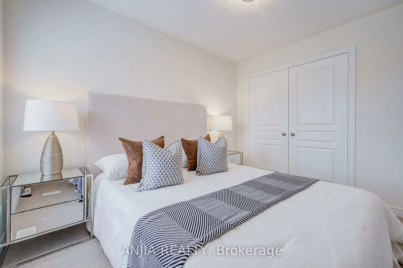 205, Harbord, Berczy, Markham