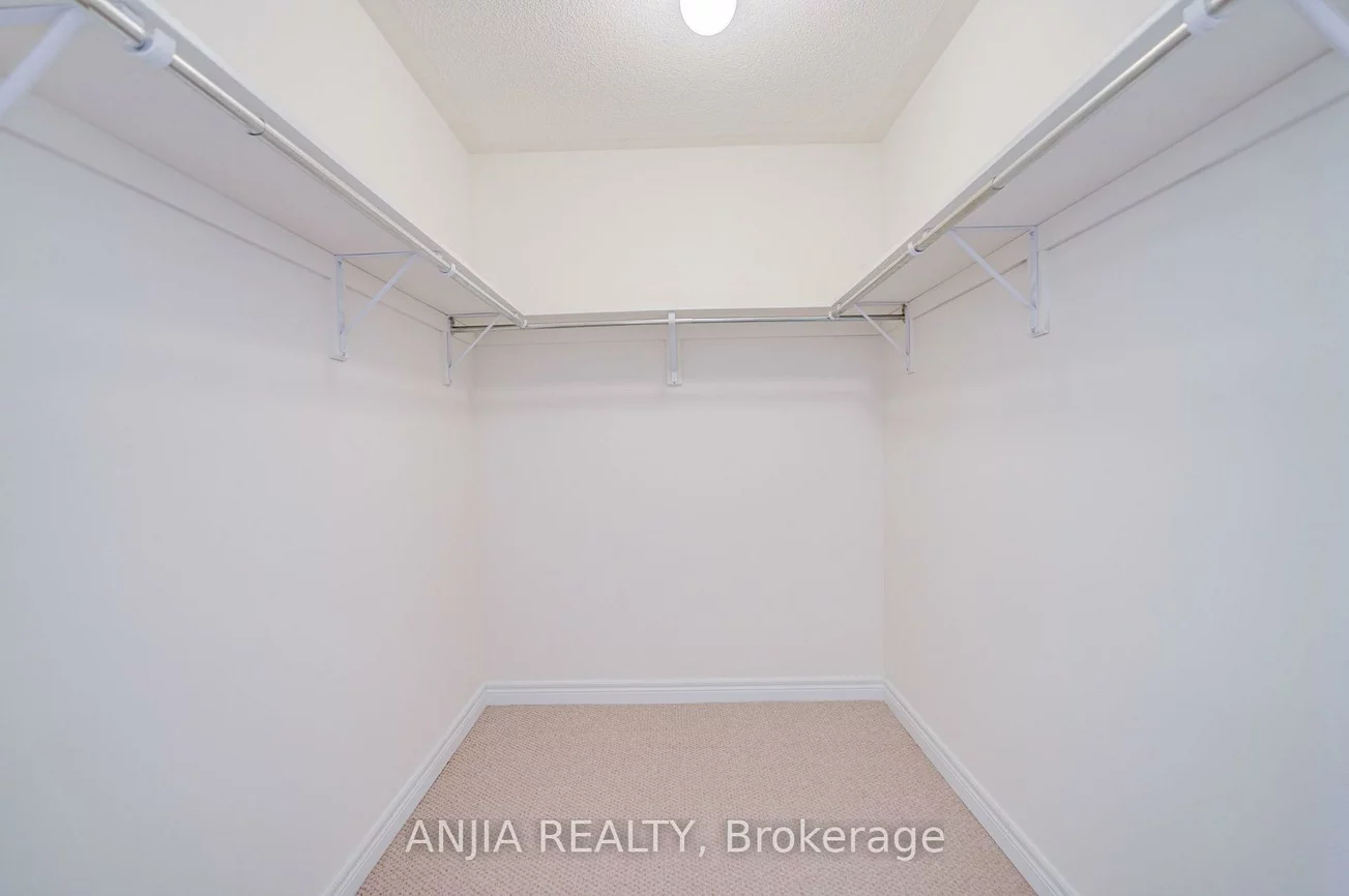 205, Harbord, Berczy, Markham