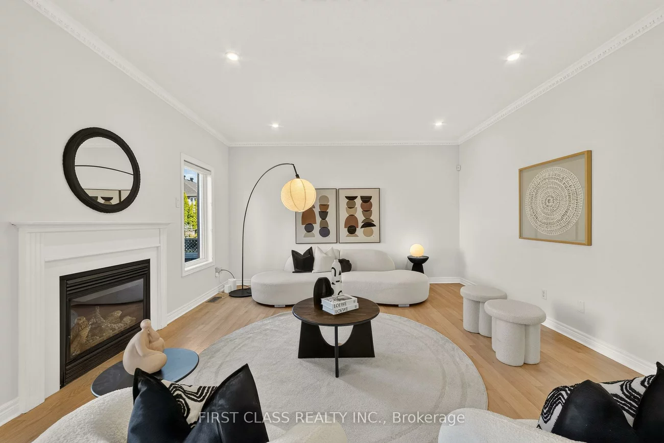 44, Pamgrey, Greensborough, Markham