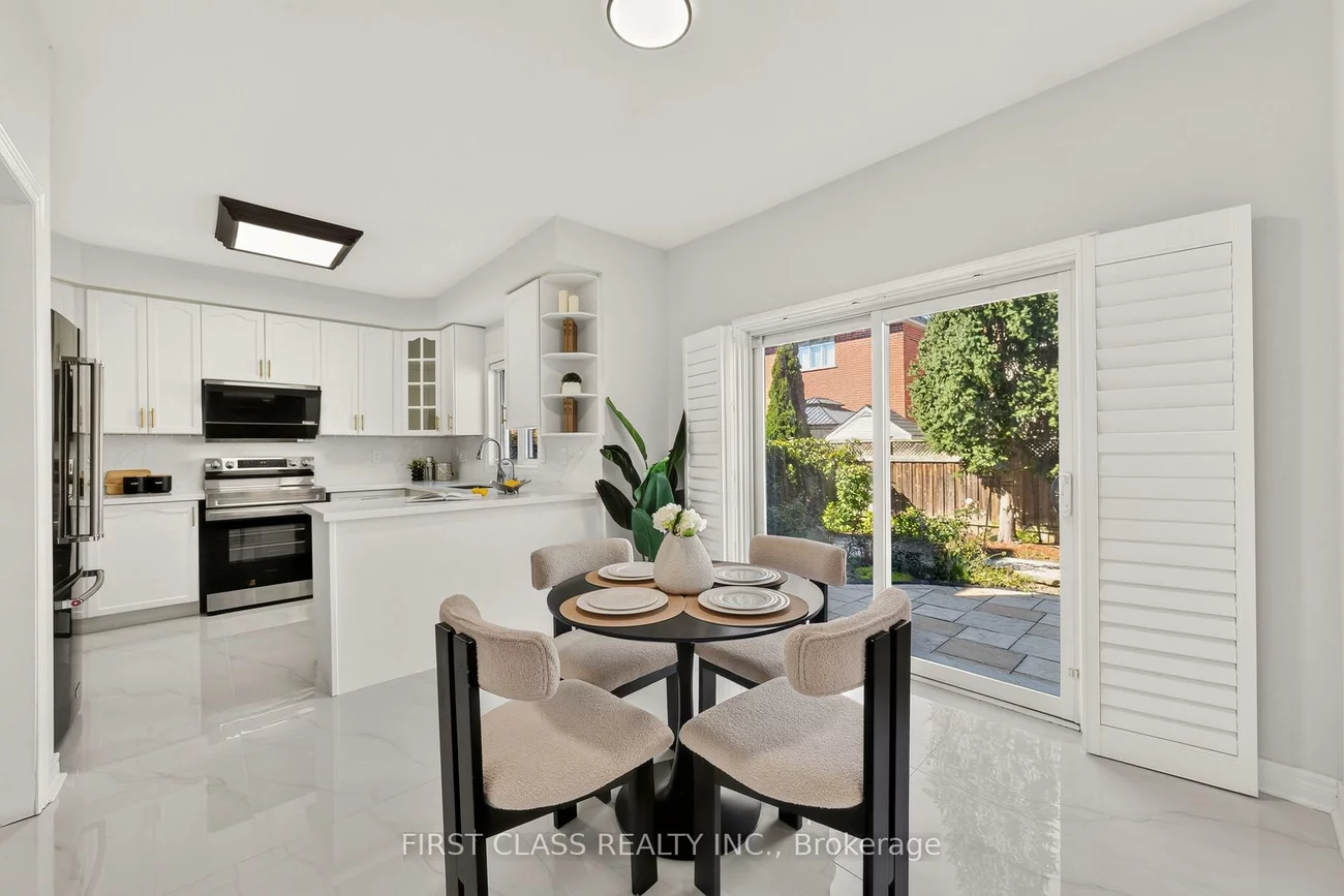 44, Pamgrey, Greensborough, Markham
