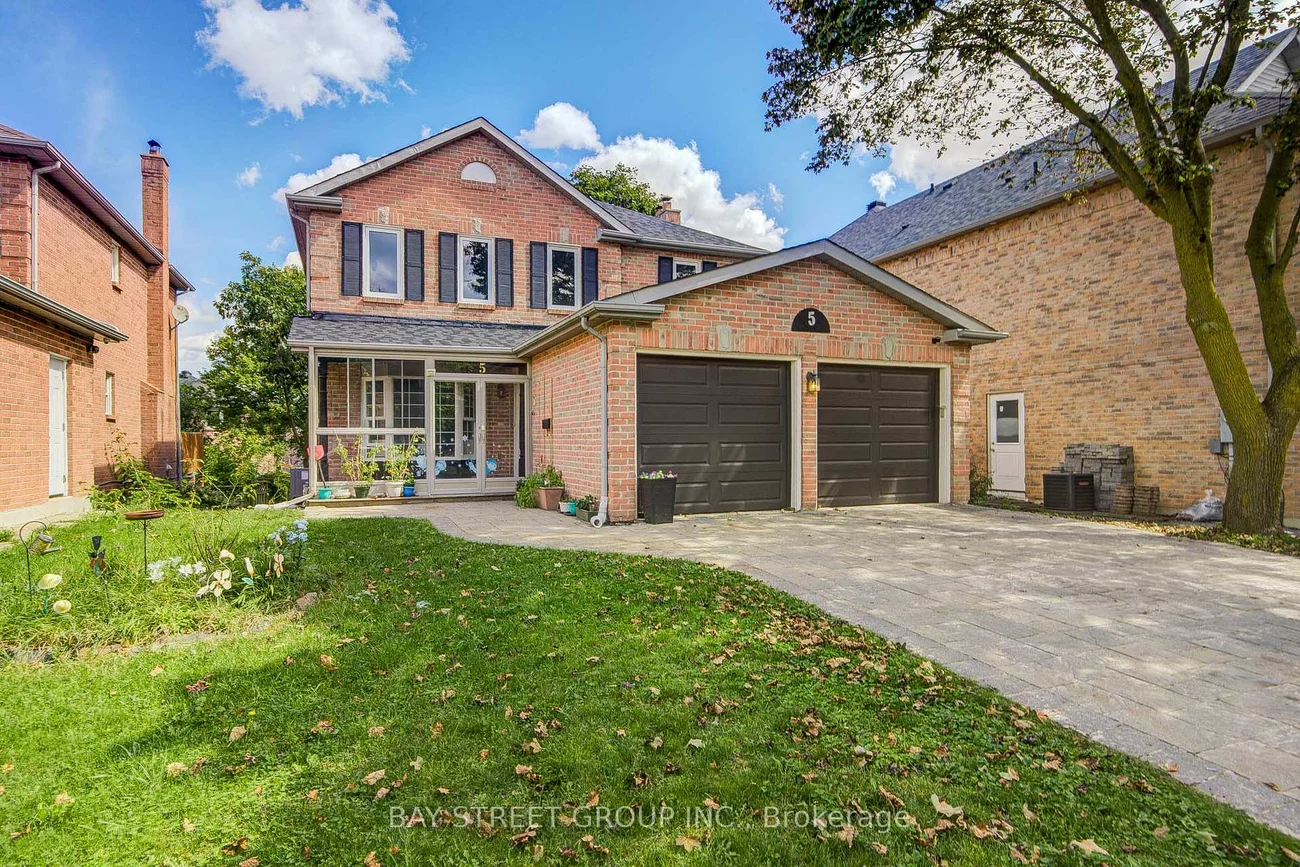 5, Captain Francis, Buttonville, Markham