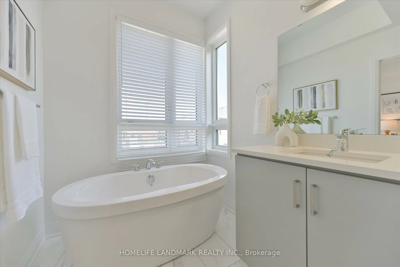 34, Carole Bell, Berczy, Markham
