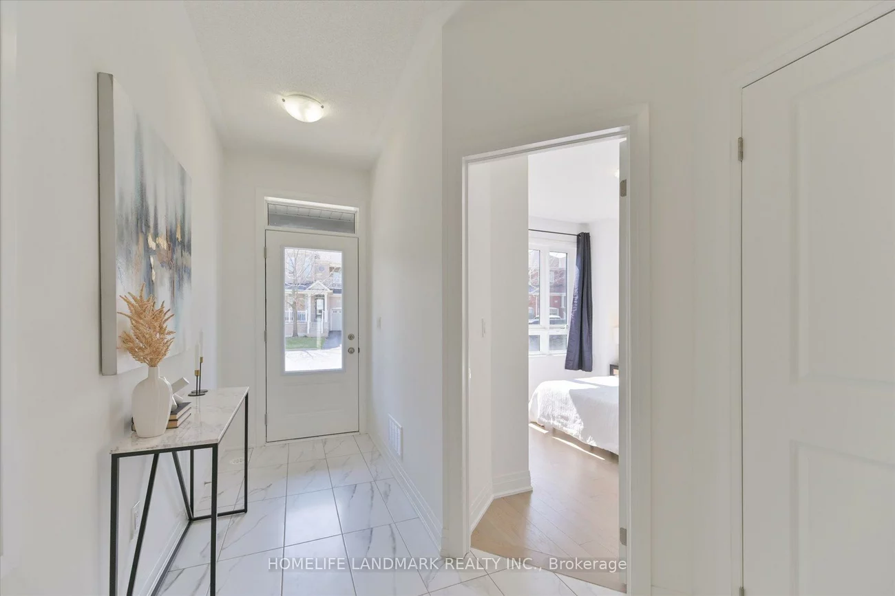 34, Carole Bell, Berczy, Markham