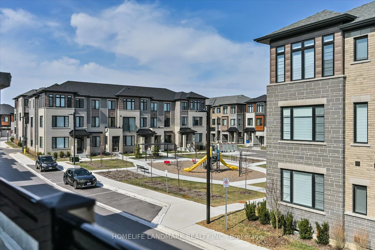 34, Carole Bell, Berczy, Markham