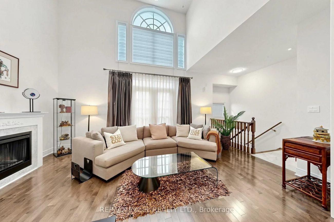 25, Lord Durham, Unionville, Markham