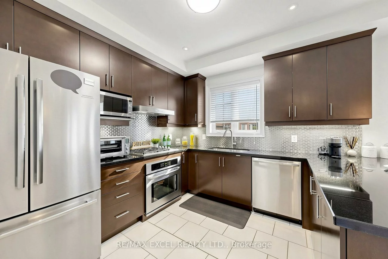25, Lord Durham, Unionville, Markham