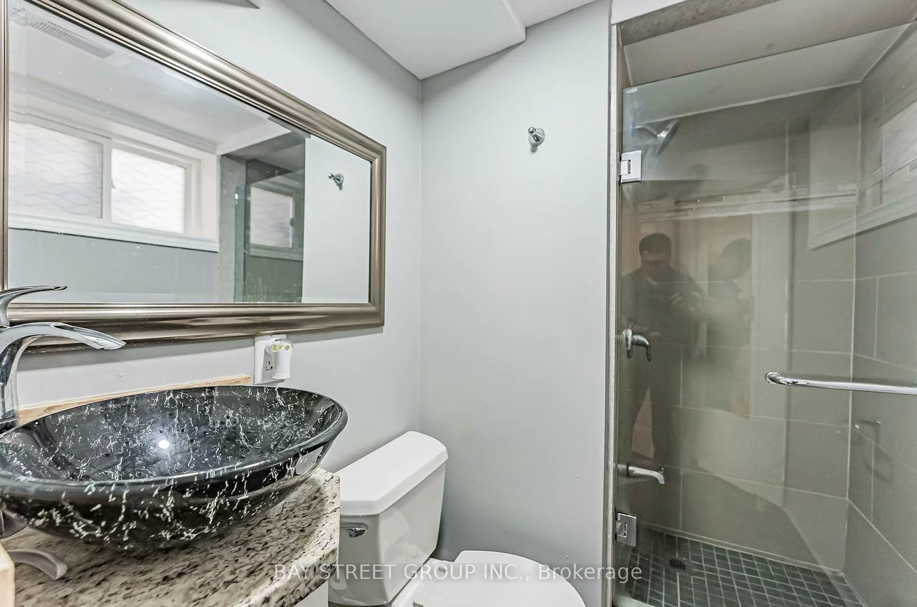 52, Glen Cameron, Thornhill, Markham