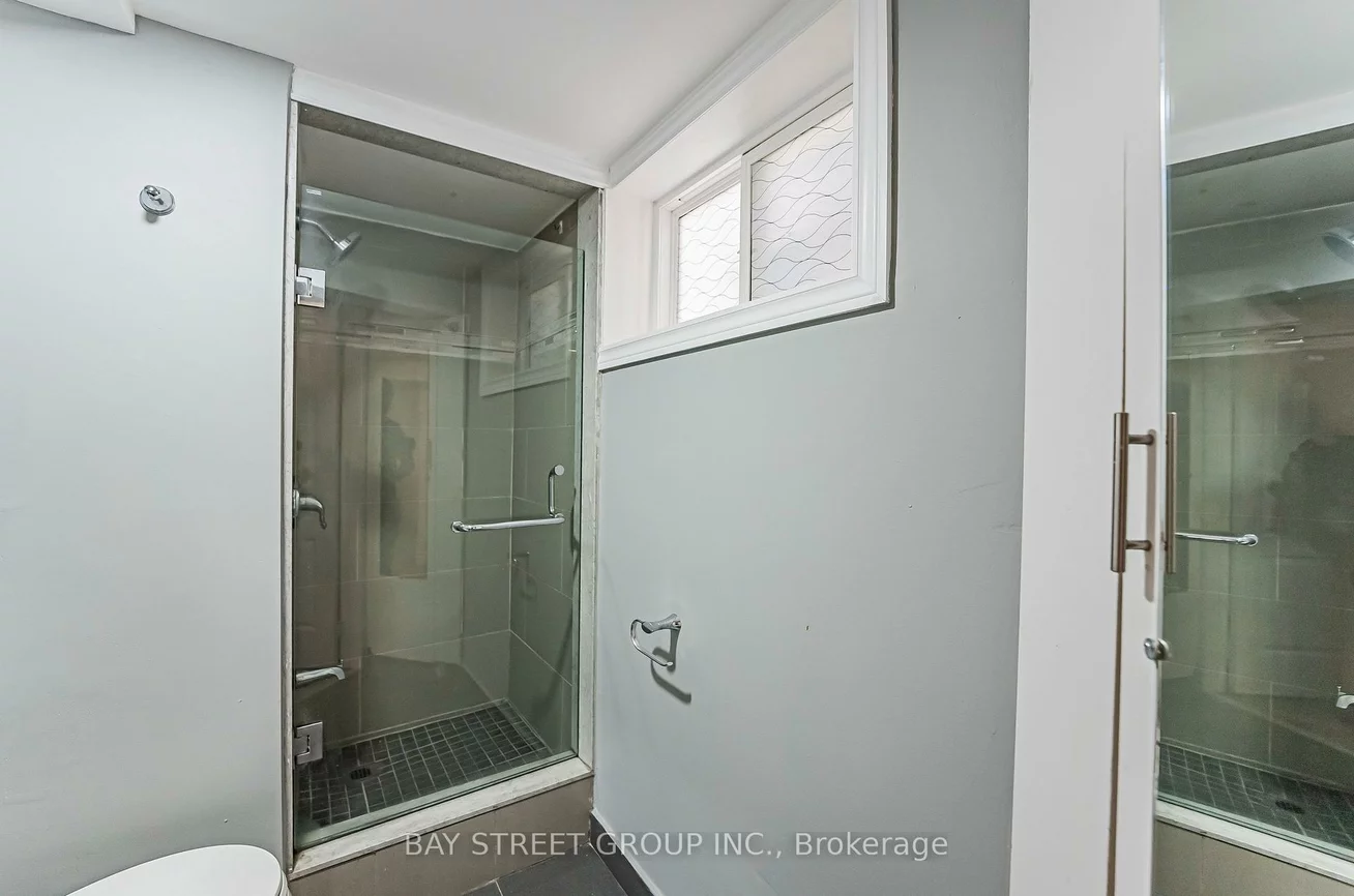52, Glen Cameron, Thornhill, Markham