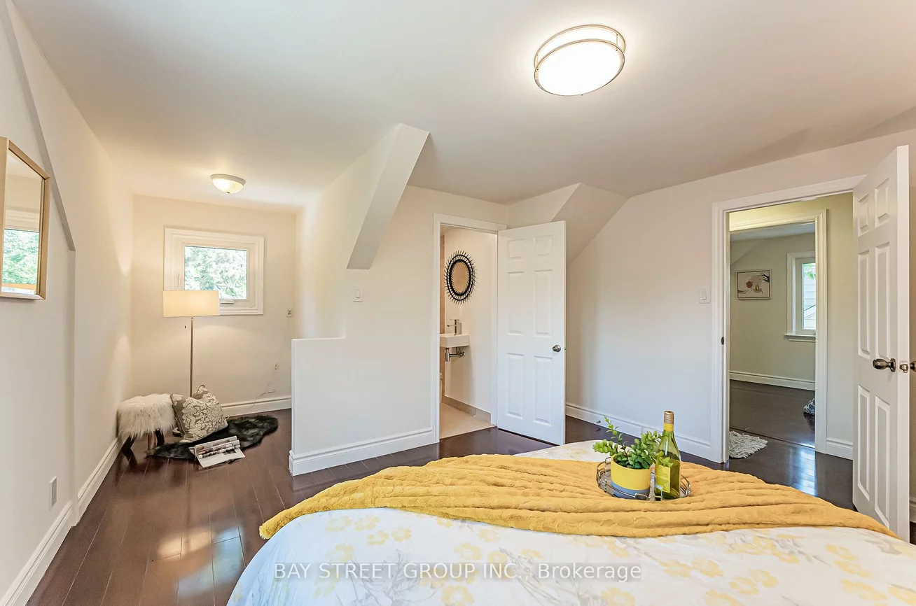 52, Glen Cameron, Thornhill, Markham
