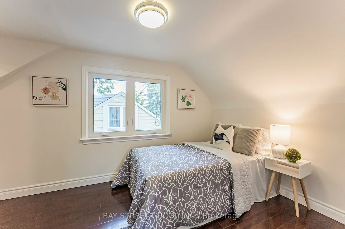 52, Glen Cameron, Thornhill, Markham