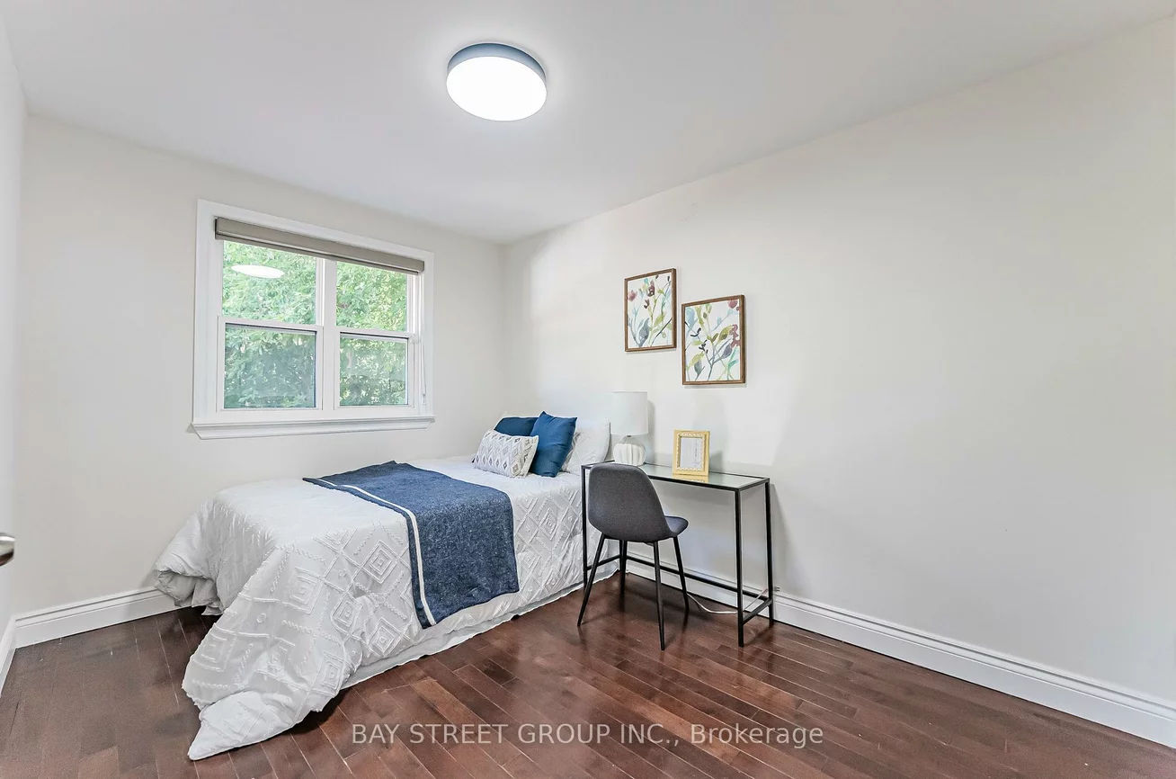 52, Glen Cameron, Thornhill, Markham