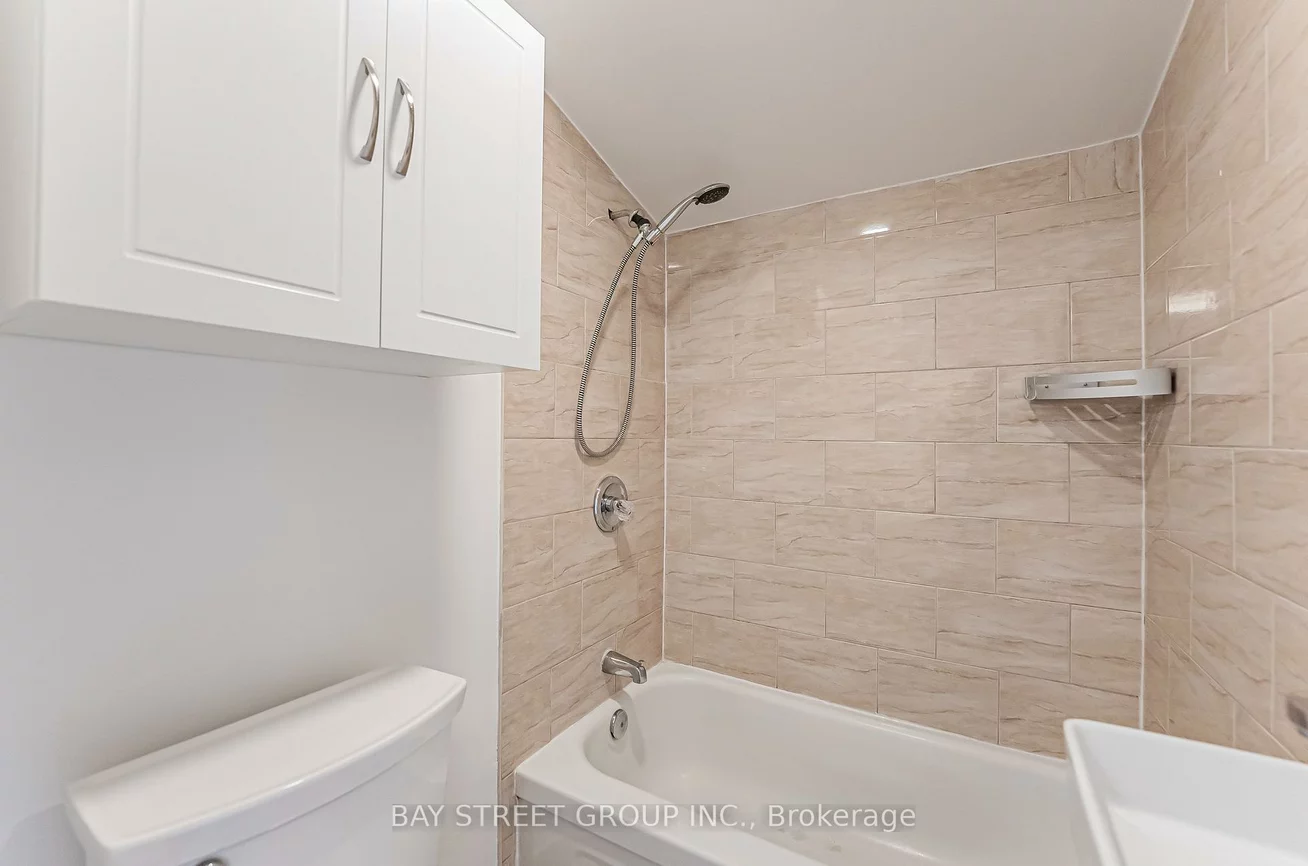 52, Glen Cameron, Thornhill, Markham