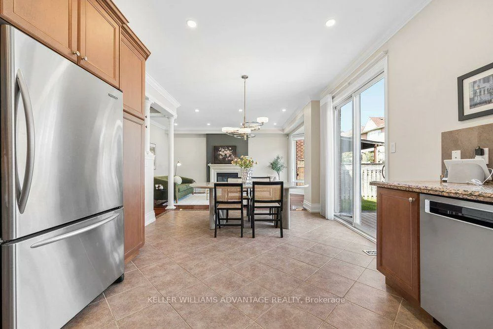 75, Forestbrook, Box Grove, Markham