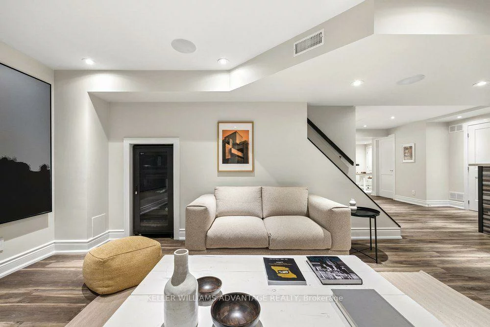 75, Forestbrook, Box Grove, Markham