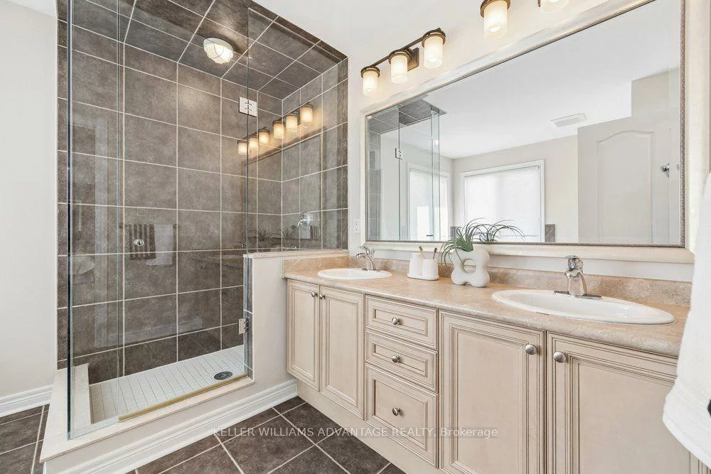 75, Forestbrook, Box Grove, Markham