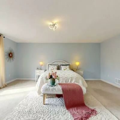 9, Gardon, Cathedraltown, Markham