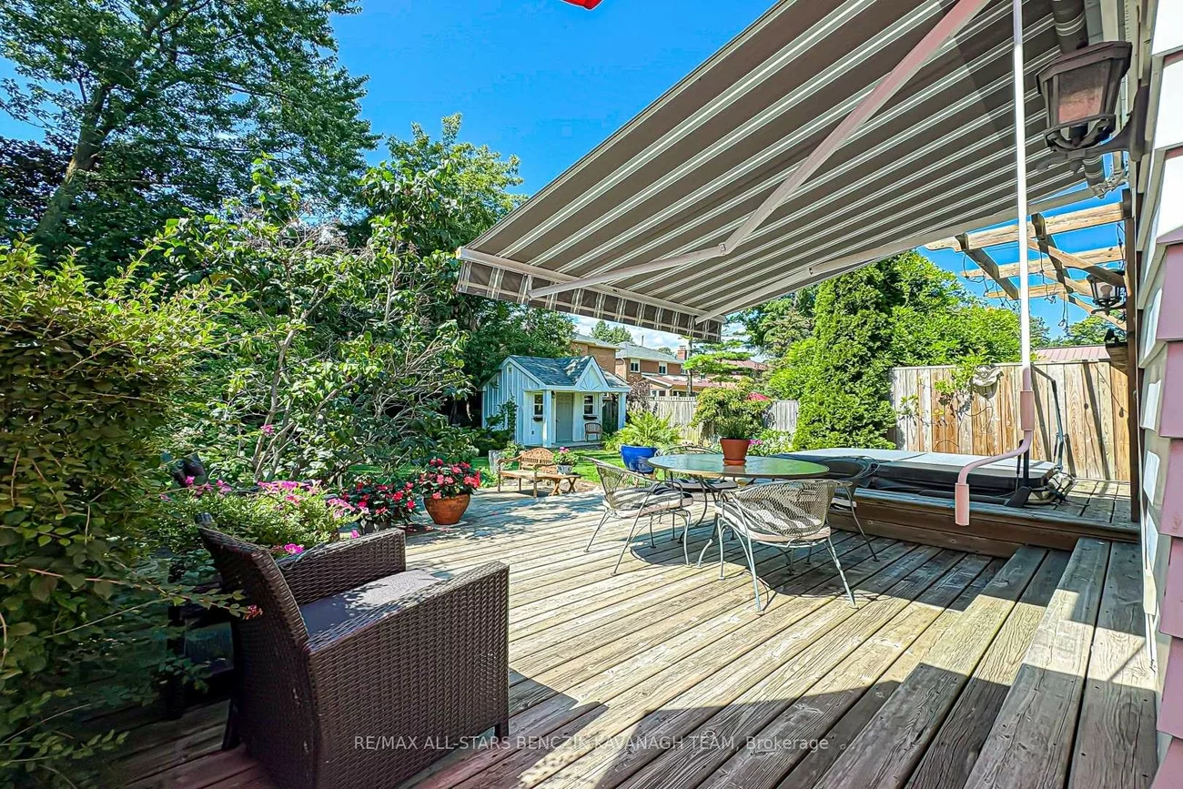 30, Peter, Old Markham Village, Markham
