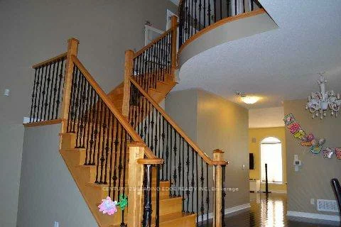9, Florelle, Wismer, Markham