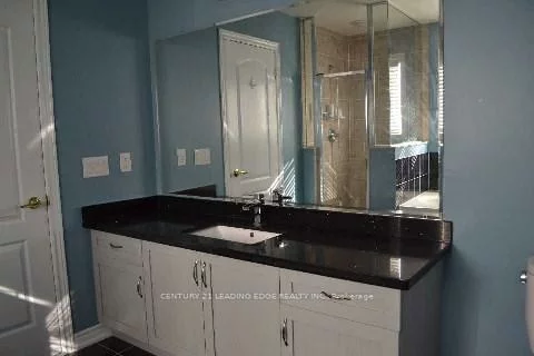 9, Florelle, Wismer, Markham