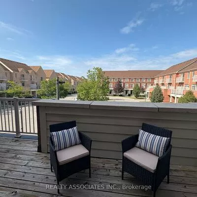 11, Tatra, Cathedraltown, Markham