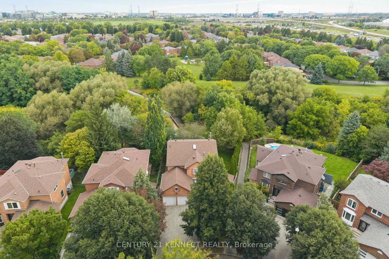 38, Rosemount, Thornlea, Markham