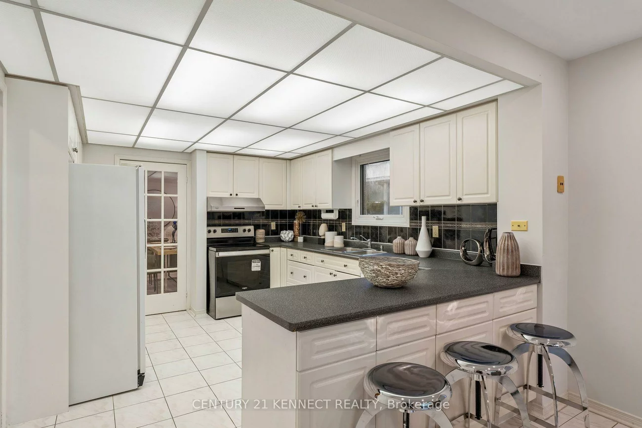 38, Rosemount, Thornlea, Markham