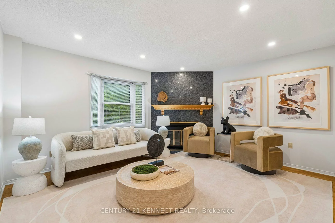 38, Rosemount, Thornlea, Markham