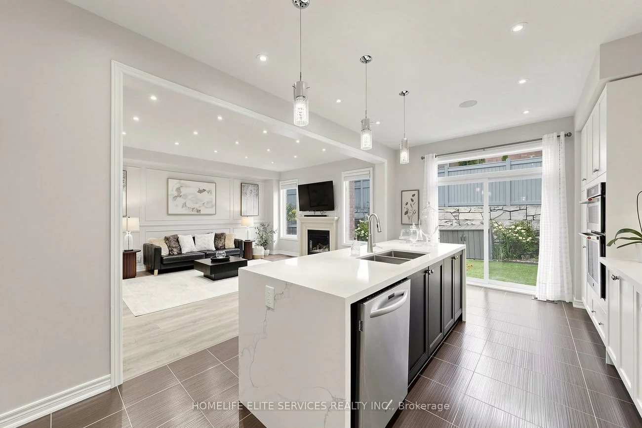 8, Beckett, Berczy, Markham