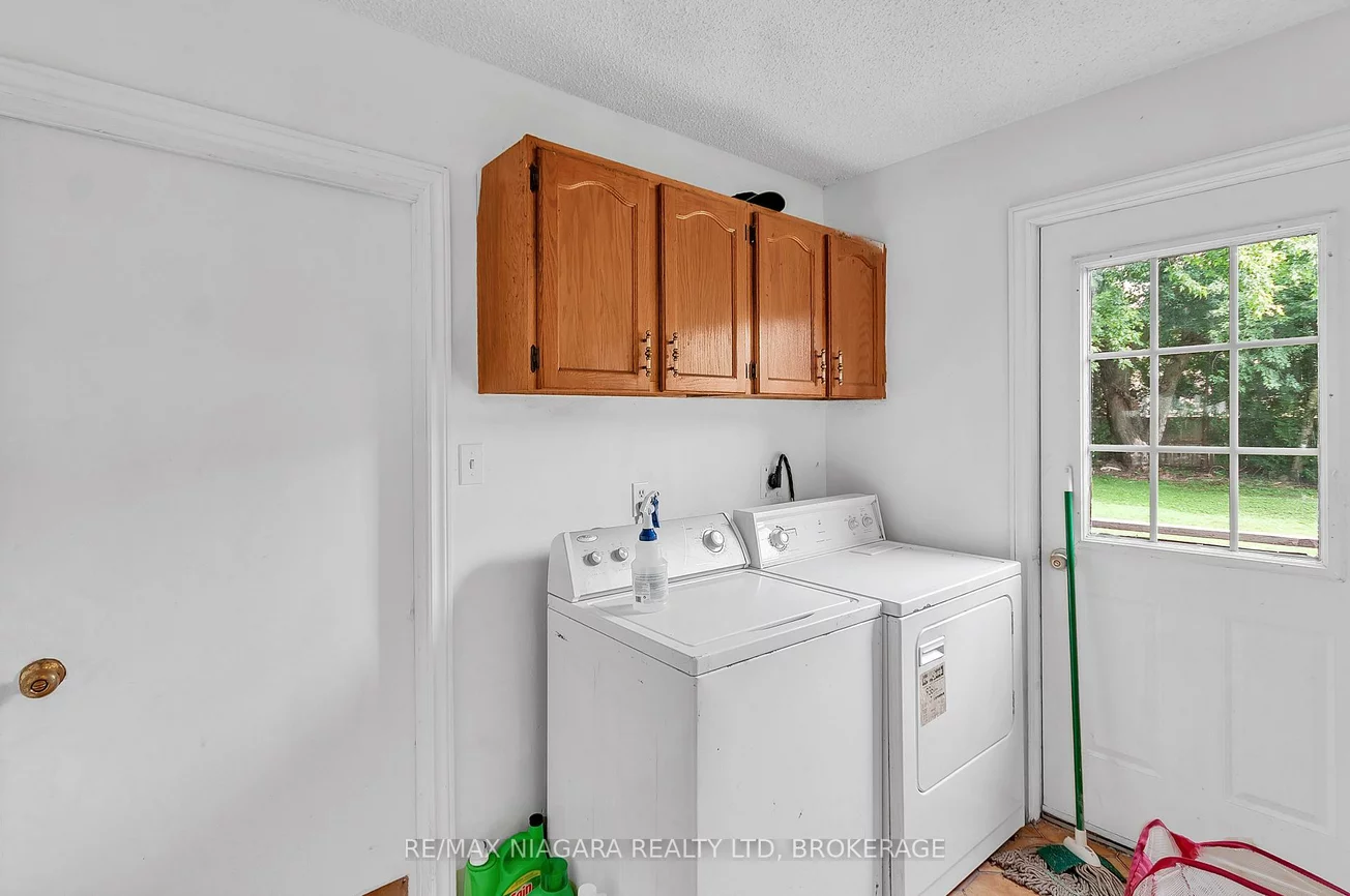 7849, Ninth, Box Grove, Markham