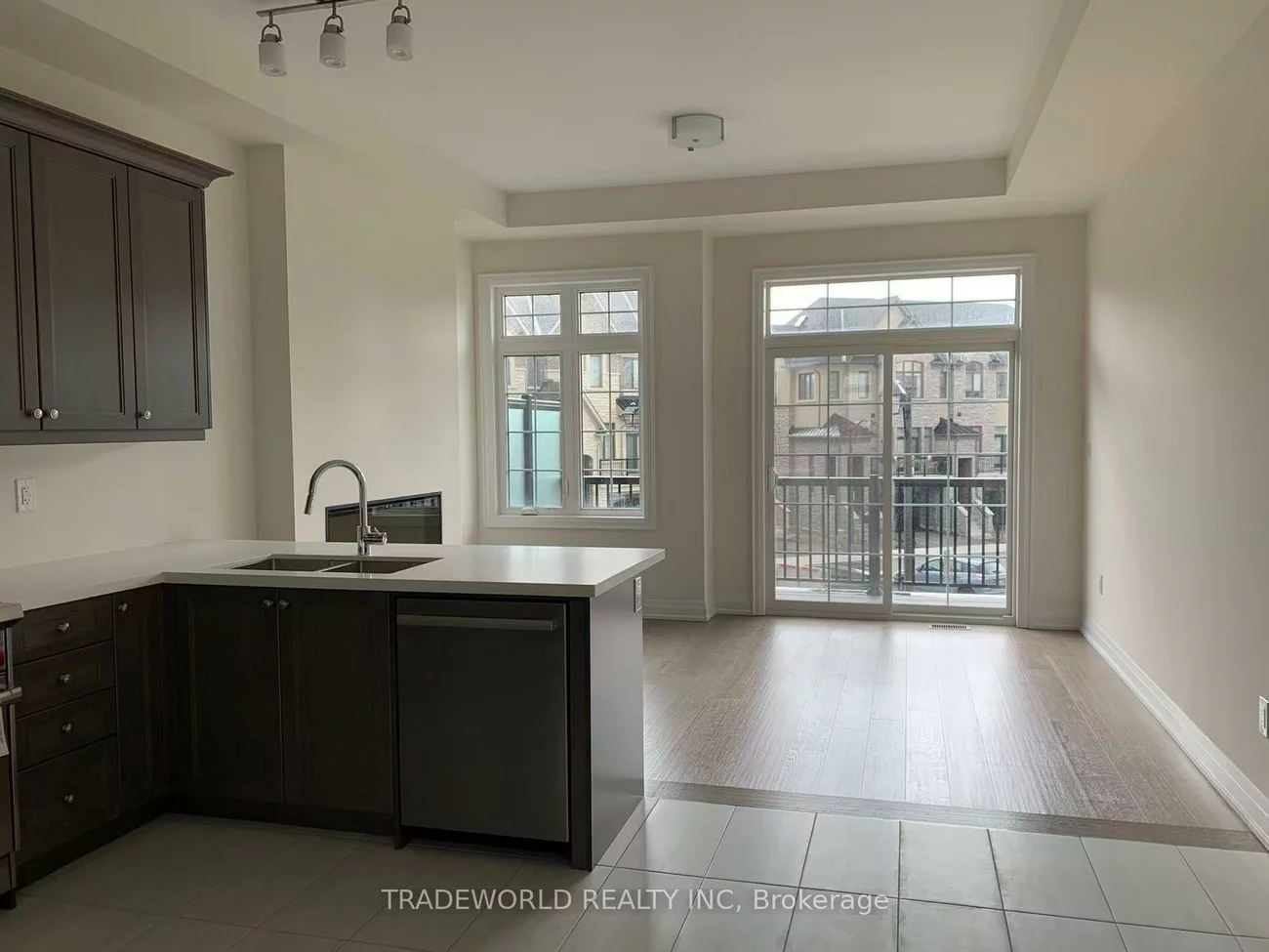 4271, Major Mackenzie, Angus Glen, Markham