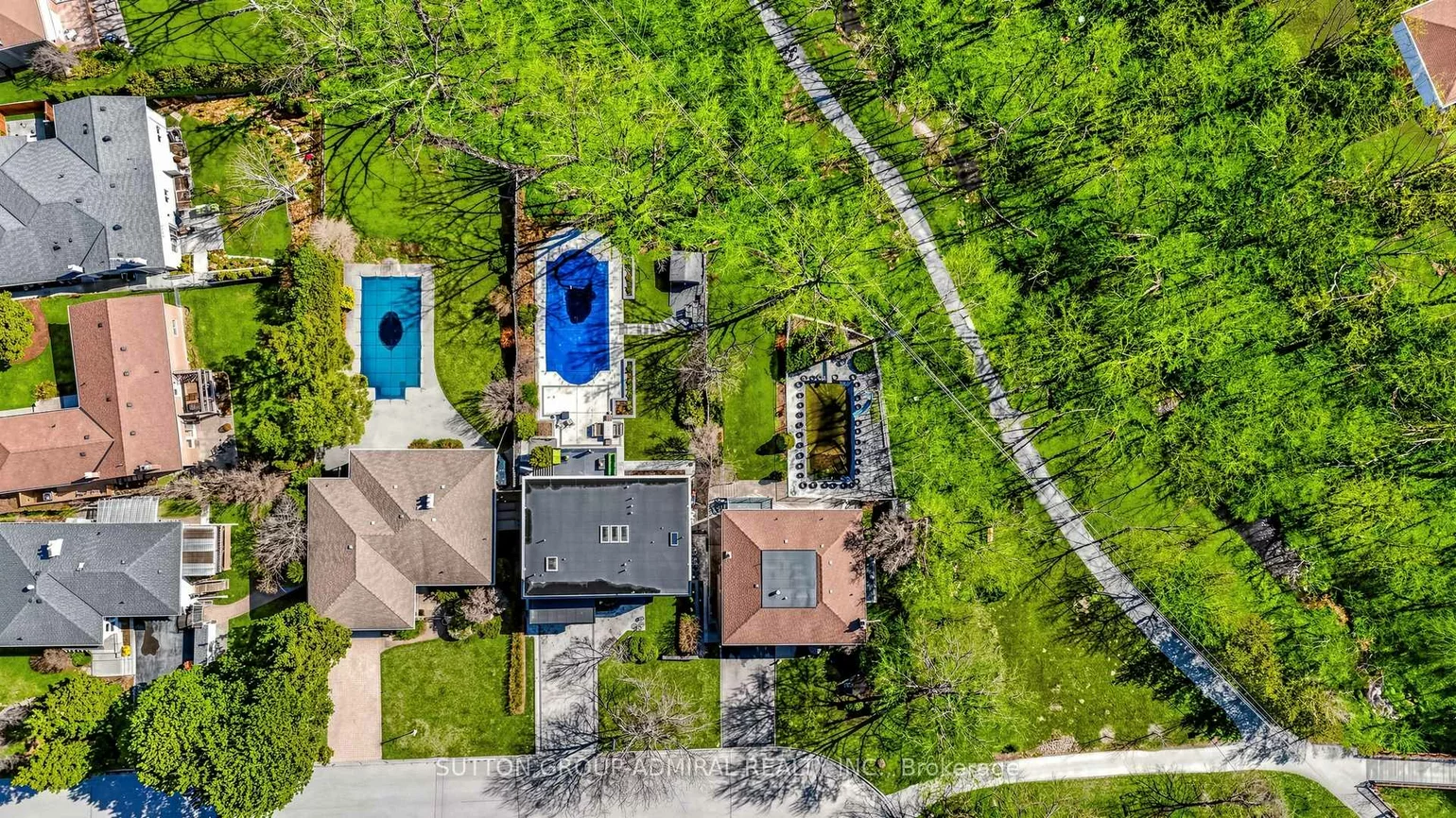 33, Thorny Brae, Royal Orchard, Markham