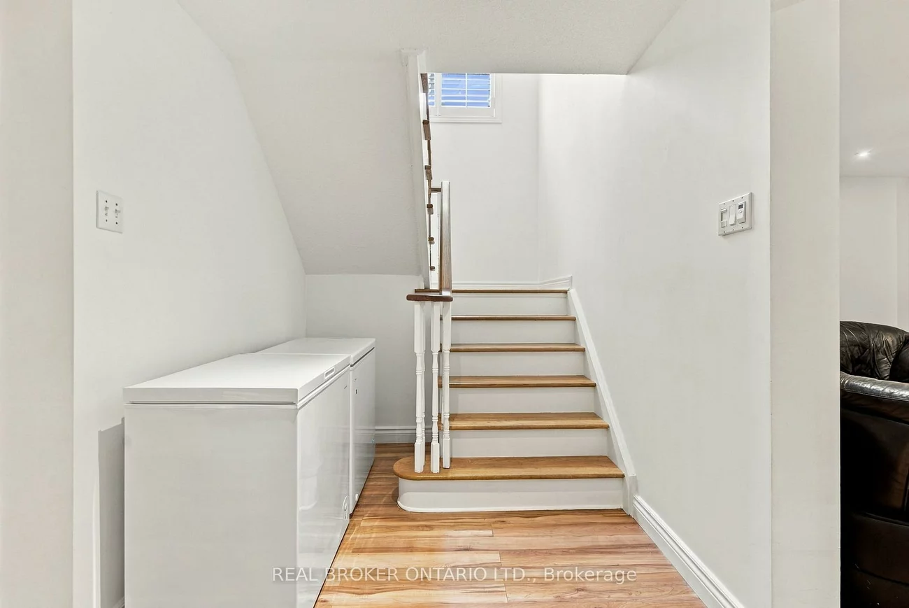 33, Pascoe, Cornell, Markham