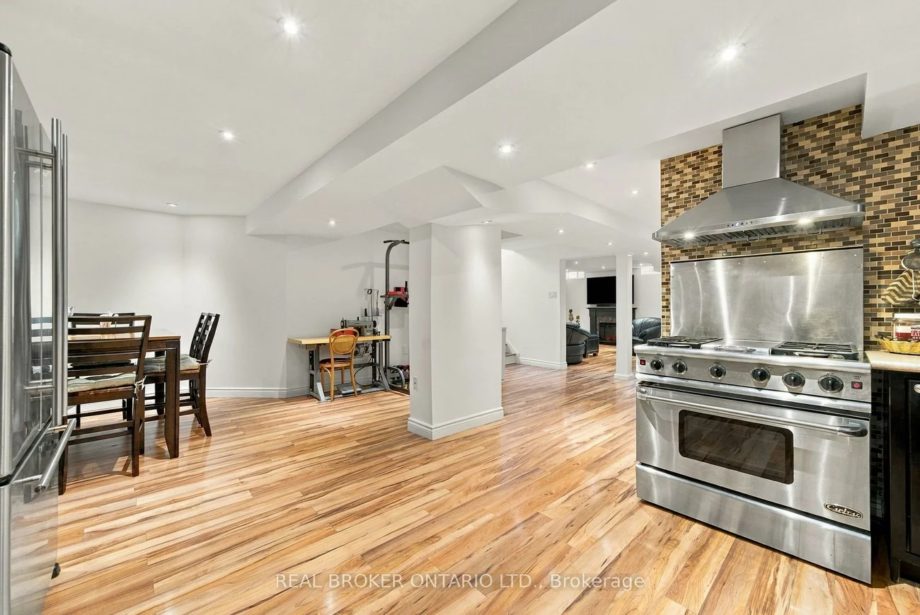 33, Pascoe, Cornell, Markham