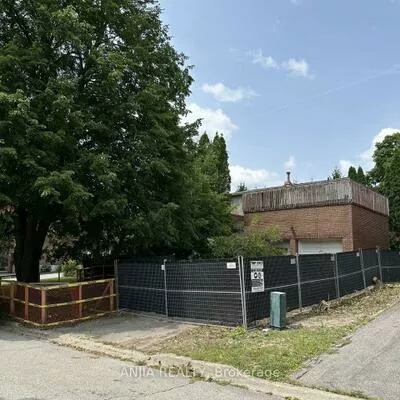 36, Jondan, Royal Orchard, Markham