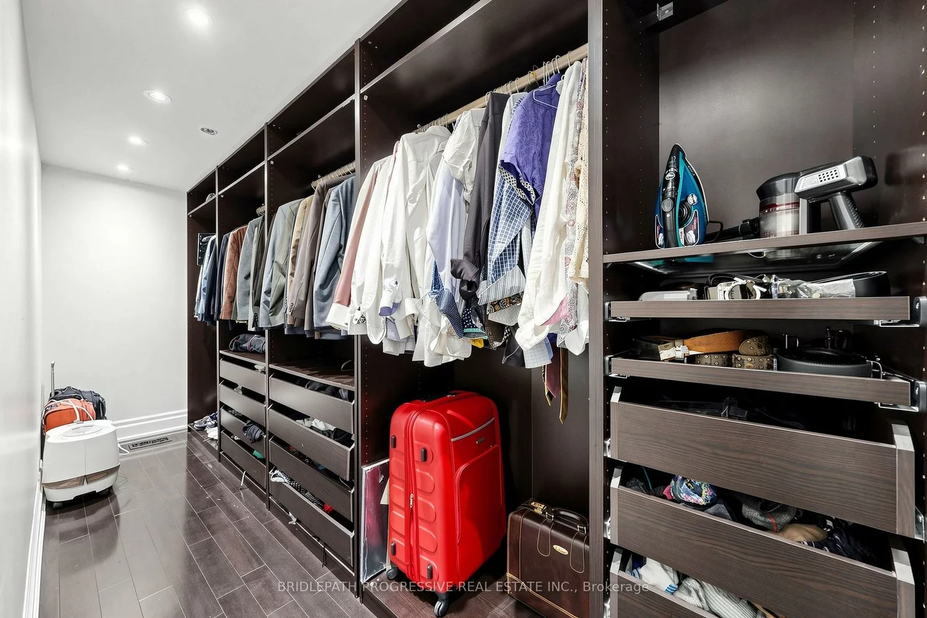 2, Thornlea, Thornhill, Markham