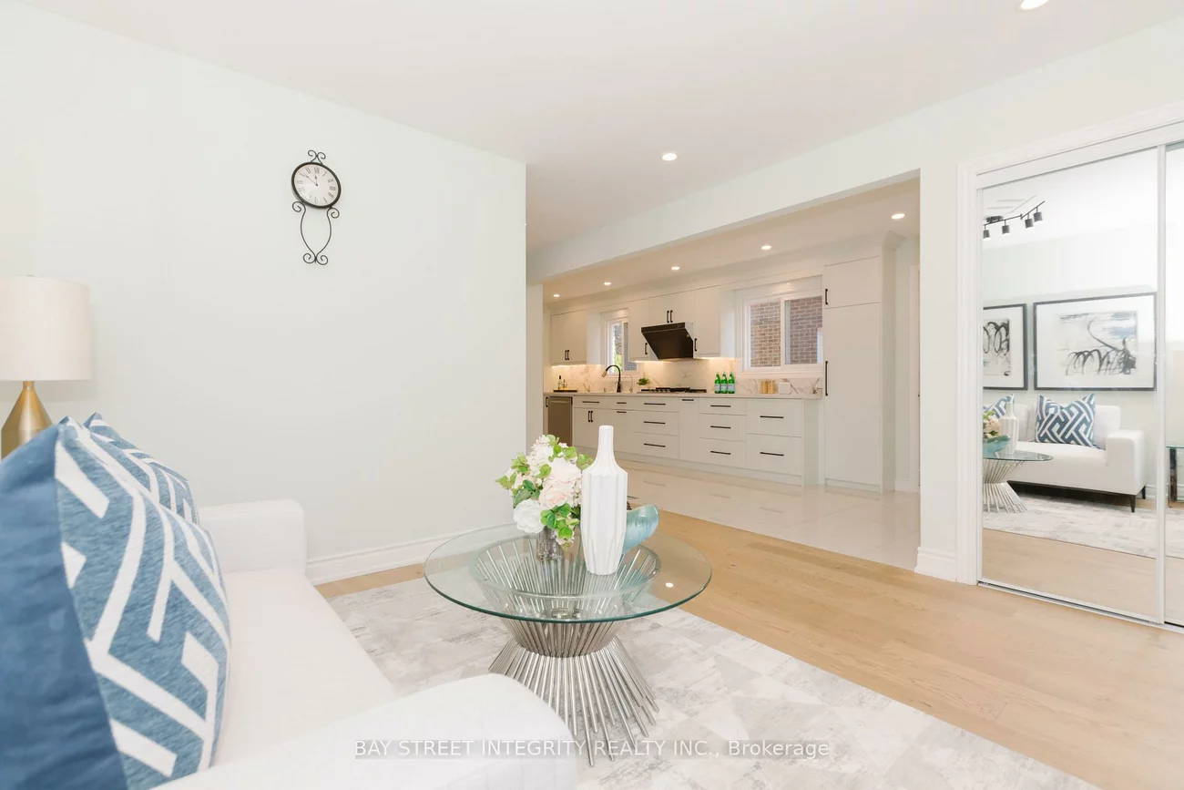 12, Charnwood, Aileen-Willowbrook, Markham