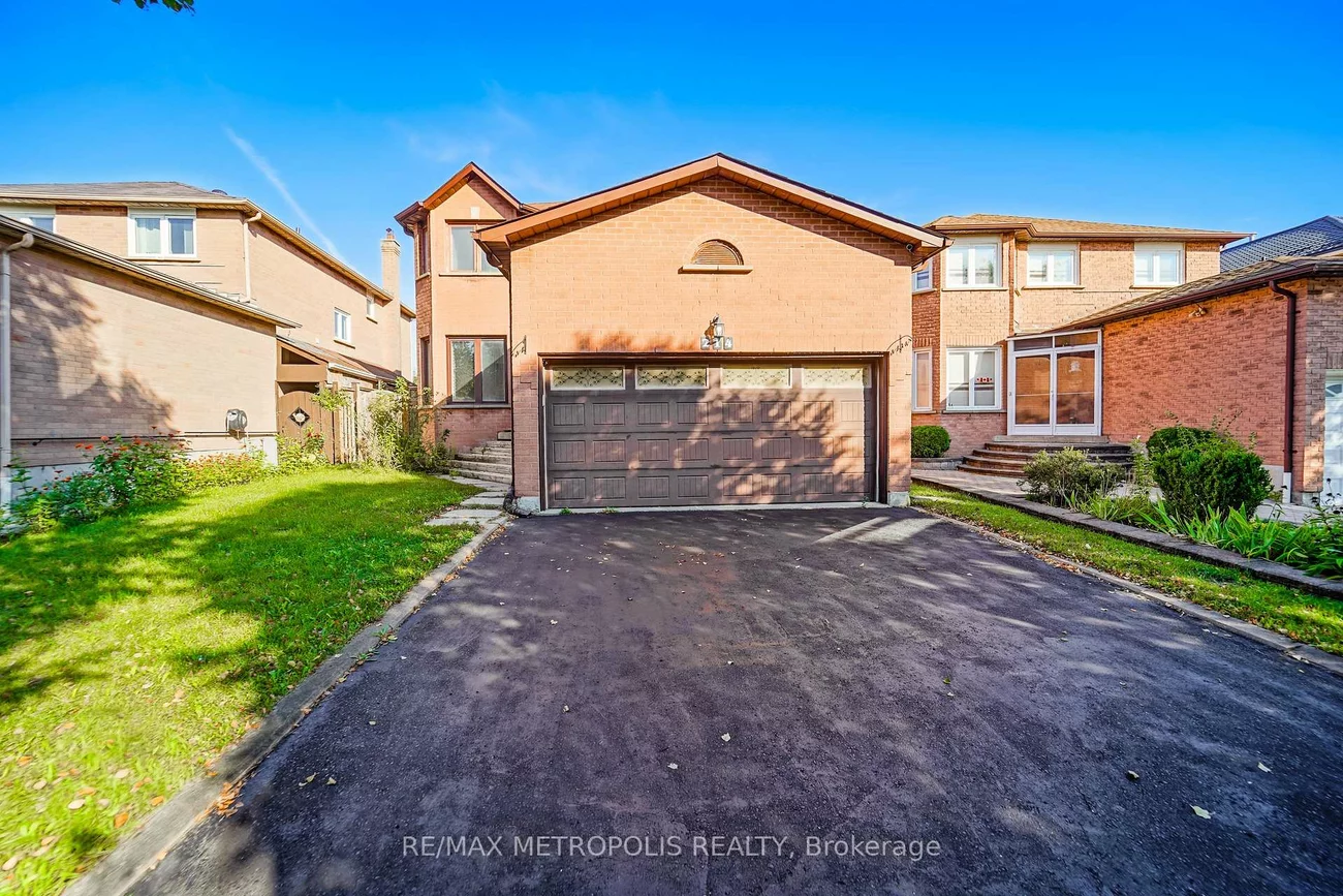 214, Elson, Middlefield, Markham
