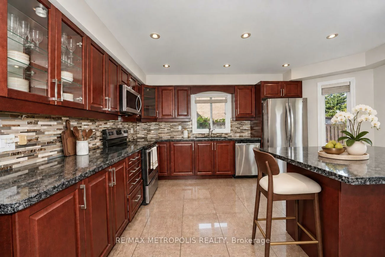 214, Elson, Middlefield, Markham