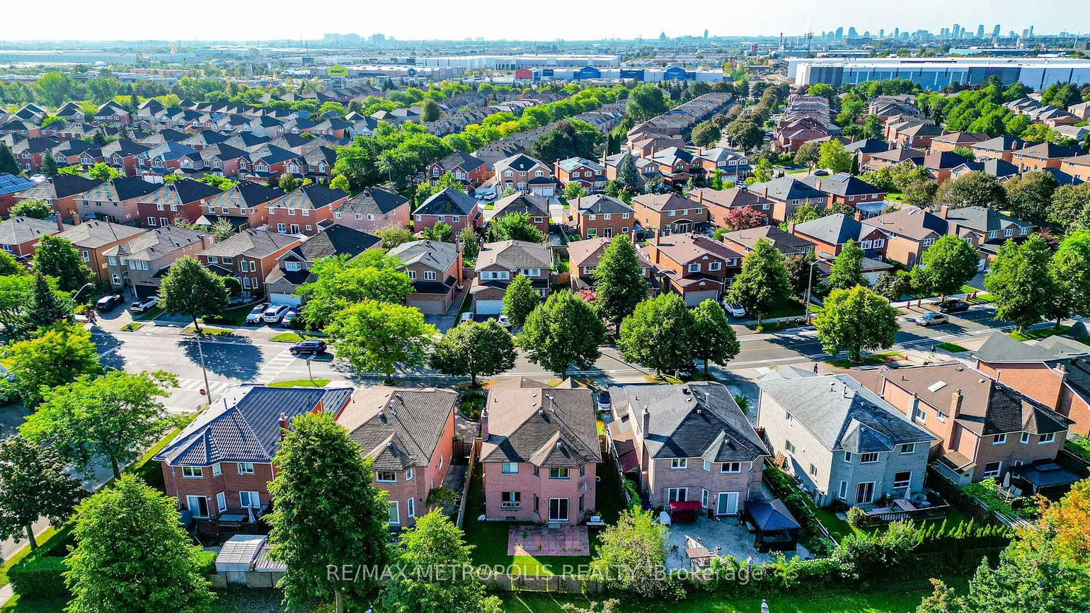 214, Elson, Middlefield, Markham