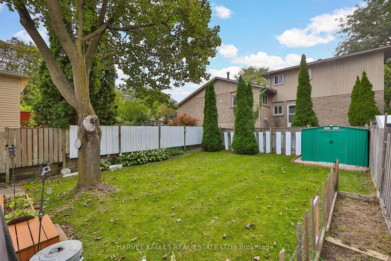 221, Snowshoe, German Mills, Markham