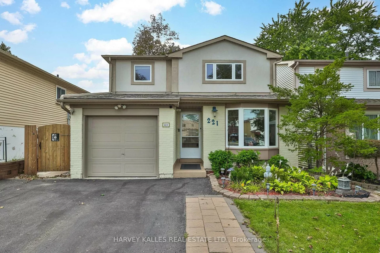 221, Snowshoe, German Mills, Markham