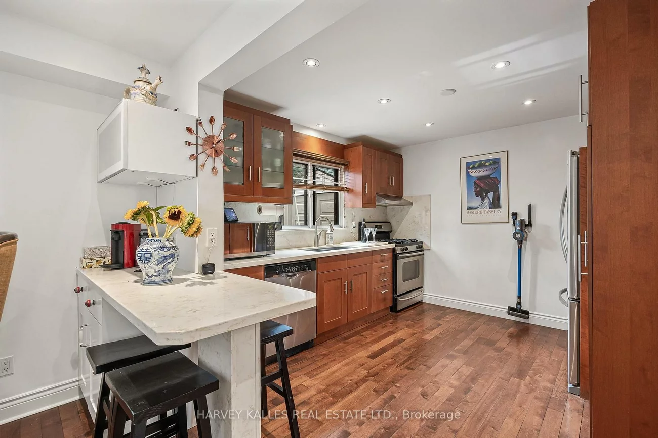 221, Snowshoe, German Mills, Markham