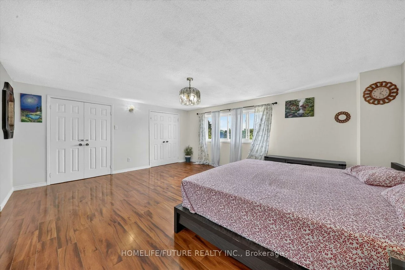 63, Chloe, Middlefield, Markham