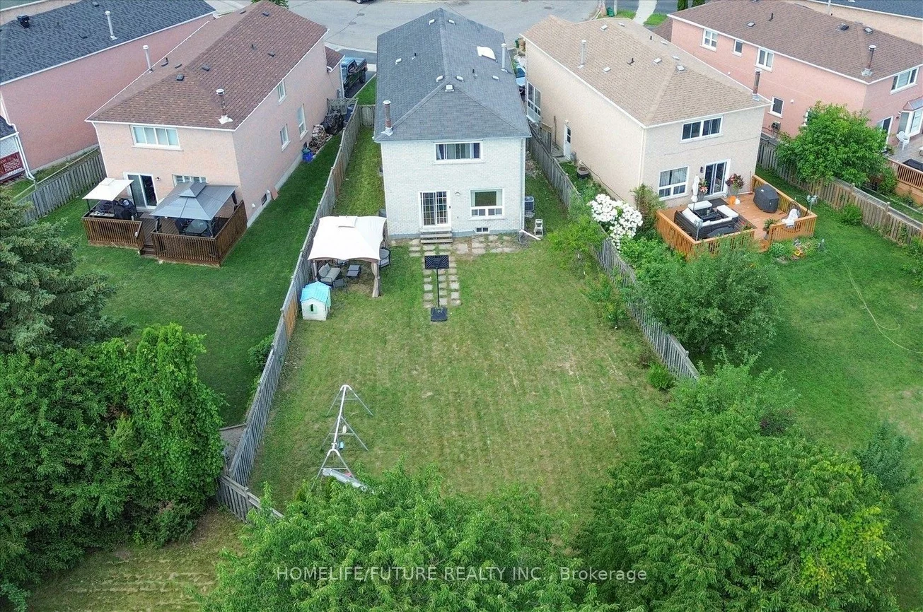 63, Chloe, Middlefield, Markham